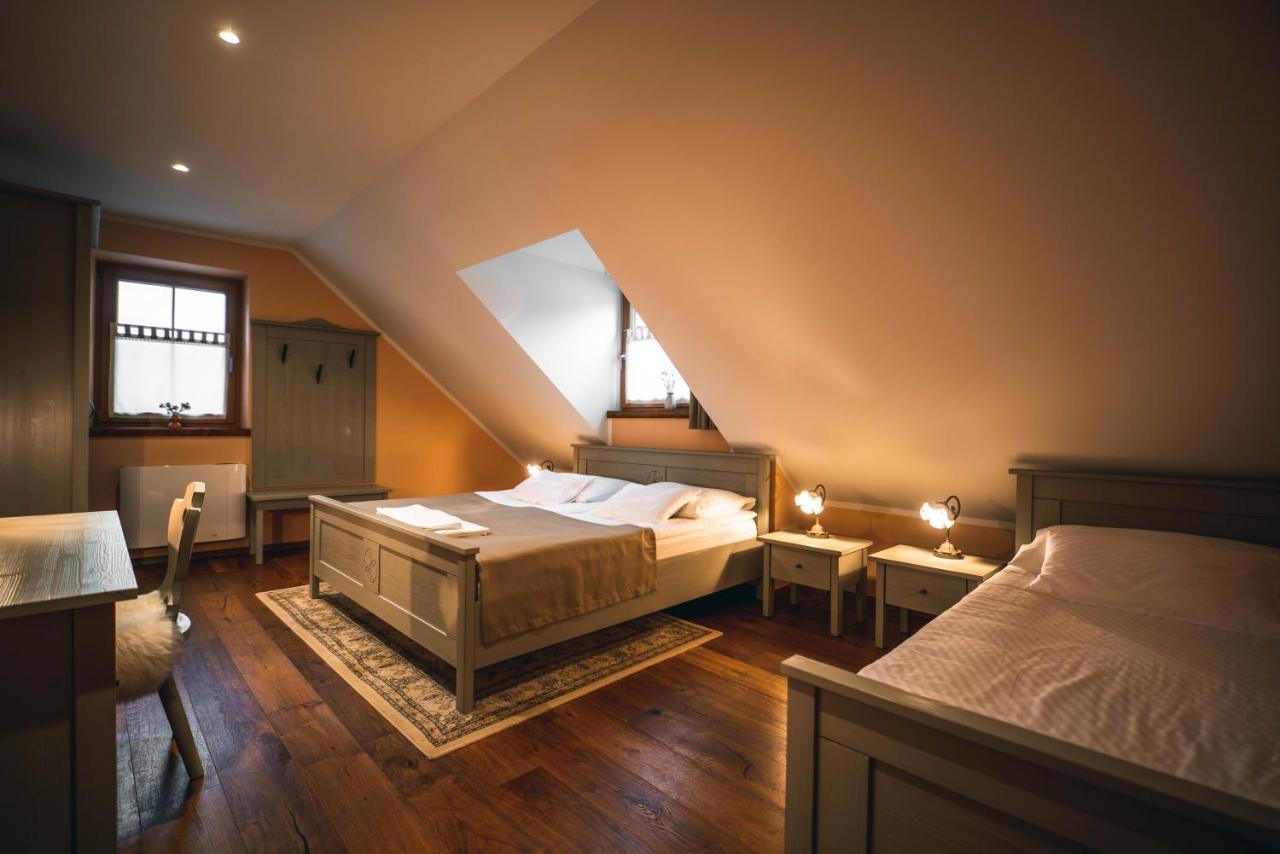 Hotel Zamorc Skofja Loka ภายนอก รูปภาพ