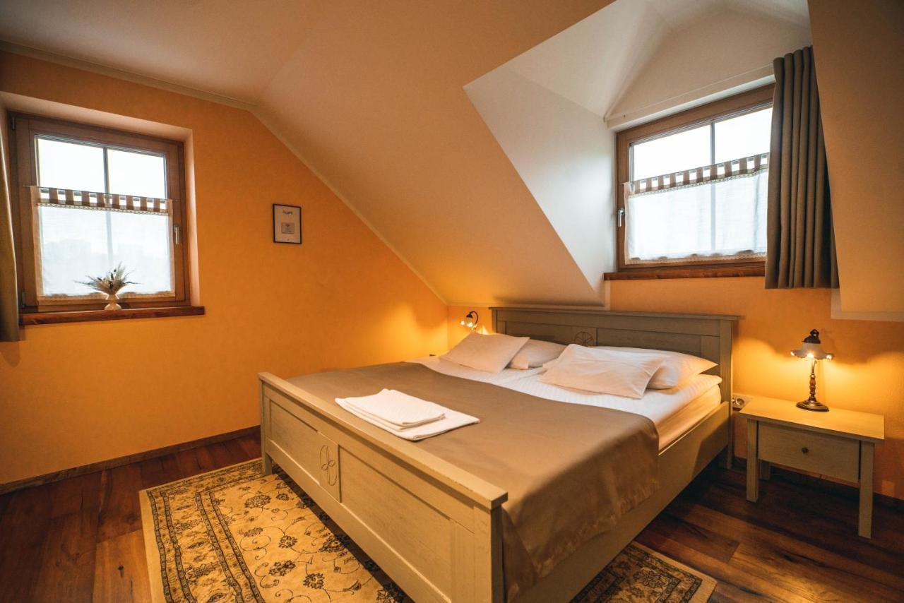 Hotel Zamorc Skofja Loka ภายนอก รูปภาพ